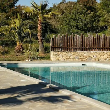 Le Sarment - F3 Luxury With Pool *