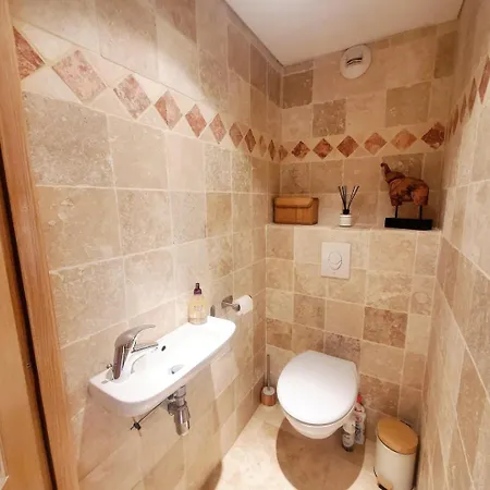 Le Sarment - F3 Luxury With Pool *